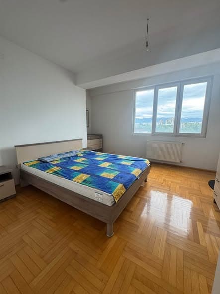 Фотографија 2 од 5