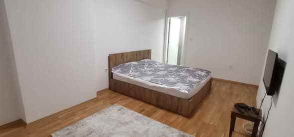 Фотографија 2 од 5