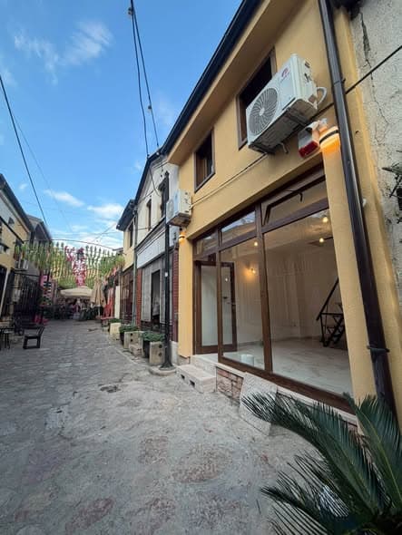 Фотографија 2 од 5